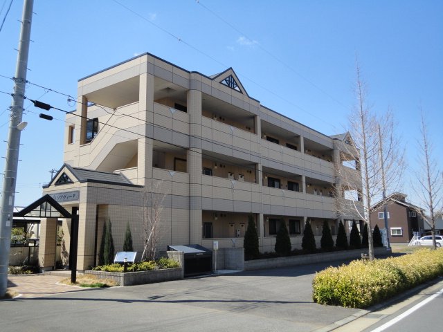 建物外観　外観写真（昼）