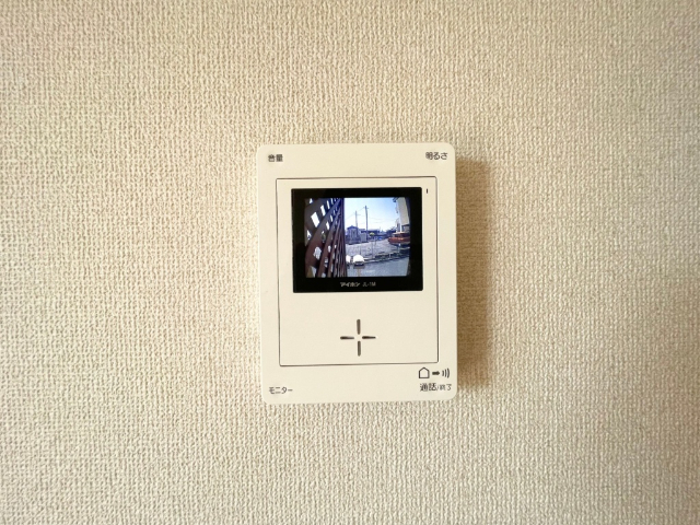 セキュリティ　※室内写真は修繕前の別室サンプル写真。
