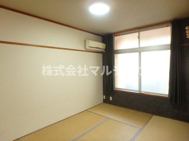 居室・リビング　和室がひろがる居住スペース