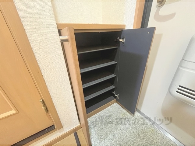 収納　下駄箱