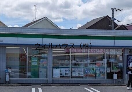 コンビニ　ファミリーマート葛の葉町北店（コンビニ）まで505m