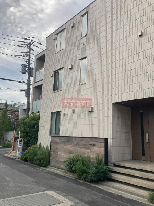 エントランス　外観