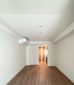 居室・リビング　同マンション別部屋参照。