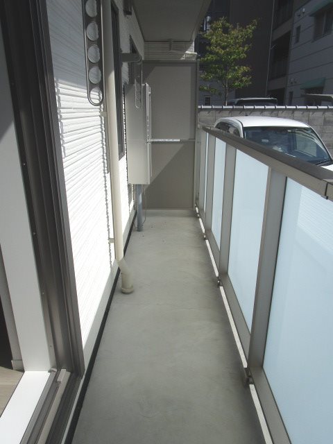 バルコニー　写真は102号室です（参考）