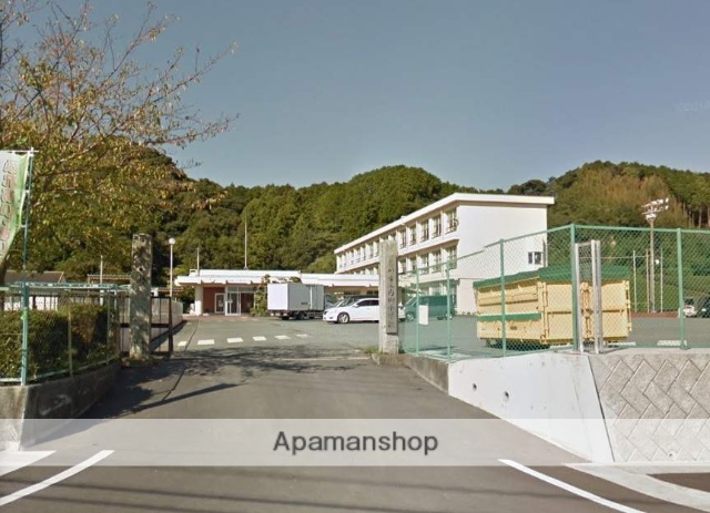 小学校　内田小学校（小学校）まで1450m