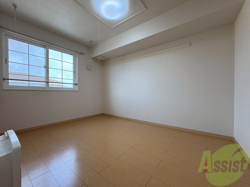 その他部屋・スペース　明るいお部屋は気持ちよく過ごせそうですね。