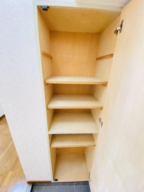 収納