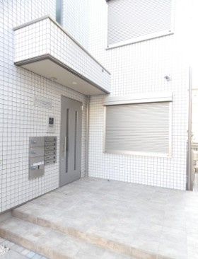 エントランス　☆共用部分☆