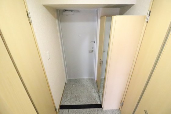 玄関　※他部屋のお写真になります
