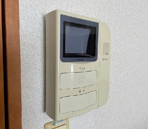 セキュリティ　モニター付きインターホン