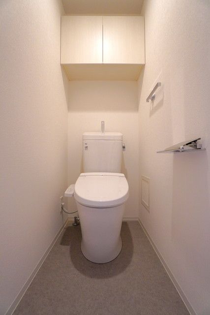 トイレ　※写真は同タイプ住戸です。