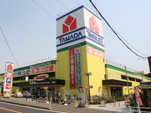 ショッピングセンター　ヤマダ電機テックランド海老名店（ショッピングセンター）まで161m