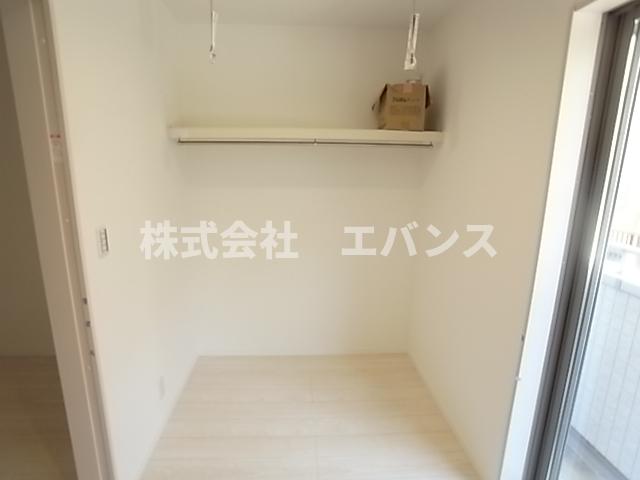 収納　たっぷりとした収納スペースです