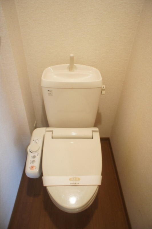 トイレ　図面と現状に相違がある場合には現状を優先