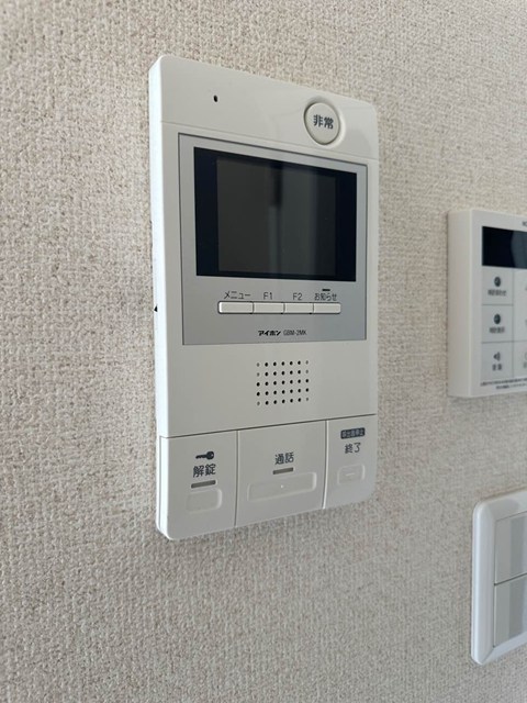 セキュリティ　※参考写真※防犯対策に有効なカメラ付きインターホン！突然の来
