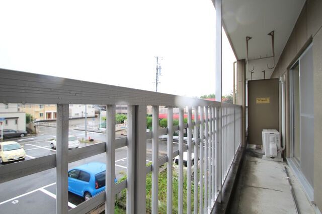 バルコニー　※他号室の参考写真です