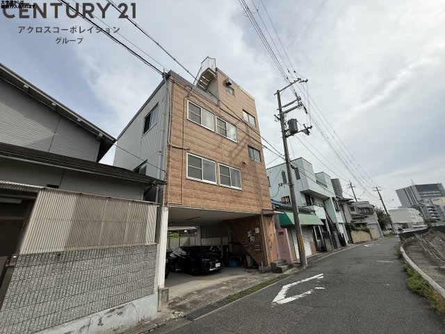 建物外観　敷地内駐車場あり！