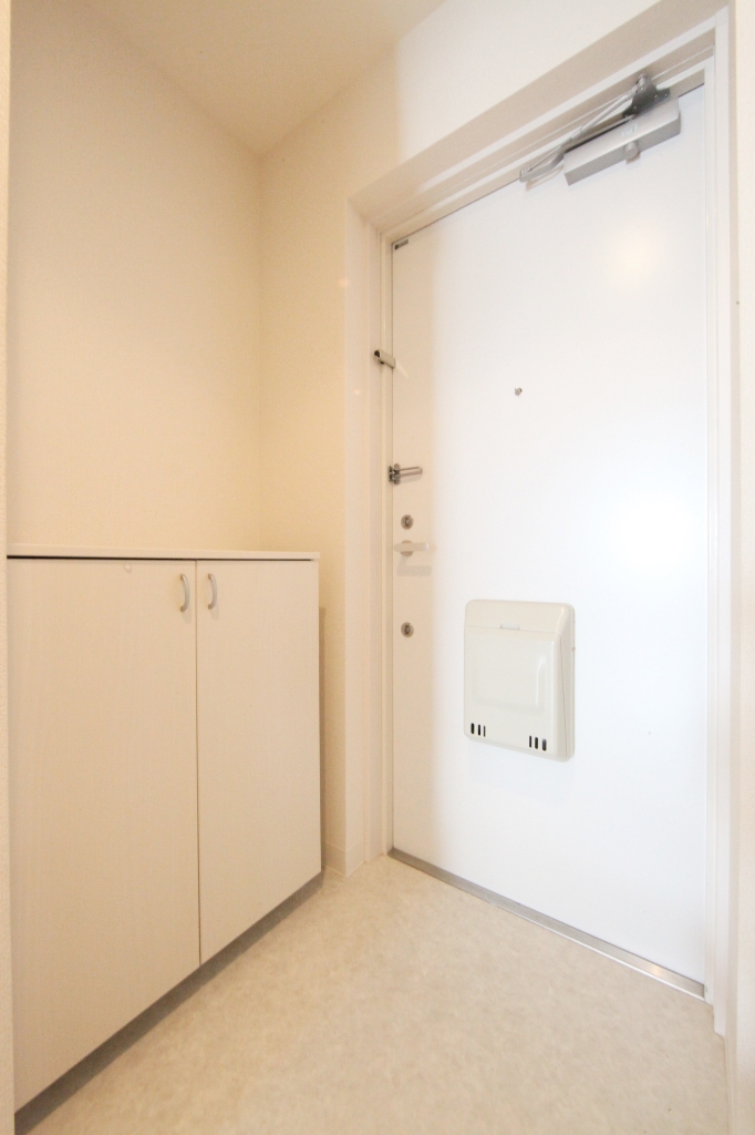 玄関　玄関　シューズBOX