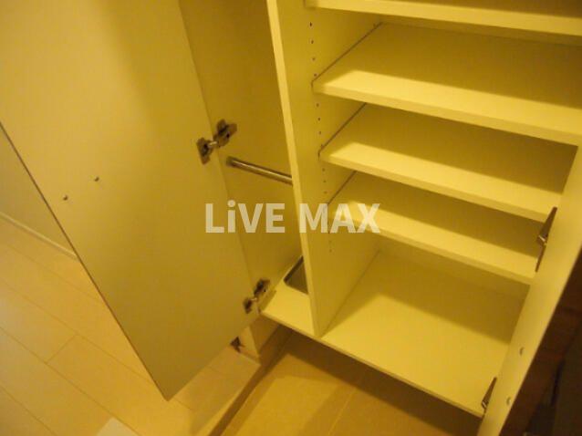 収納　部屋参考写真