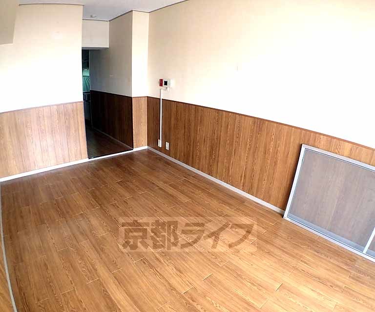 居室・リビング　フローリングで綺麗なお部屋です