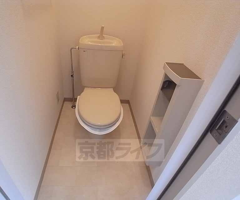 トイレ　洗濯機置き場です。