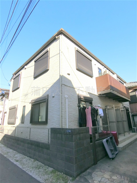 建物外観　2017年2月築　木造地上2階建て総戸数4戸 東京都大田区萩