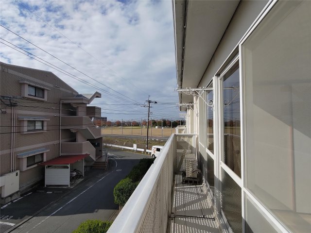 バルコニー　バルコニー付きです