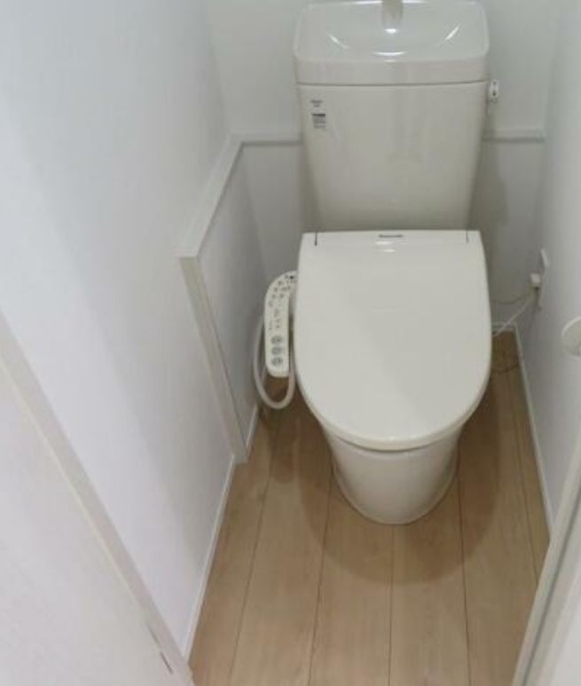 トイレ　トイレスペース（同一仕様写真）