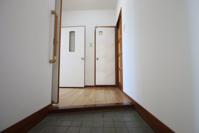 玄関　別室の参考写真です。※現況優先