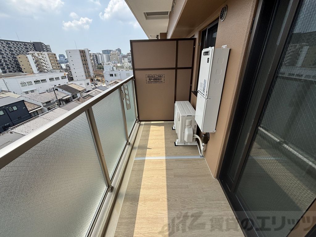 Luxe新大阪VIの内装写真