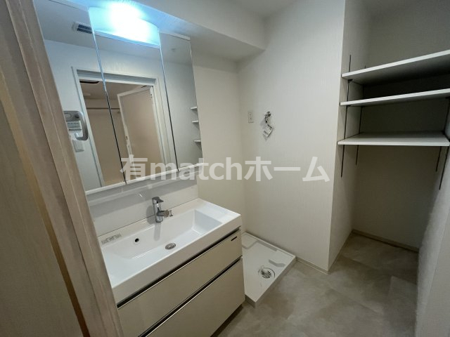 洗面設備　(参考)同マンション同間取り他部屋の写真
