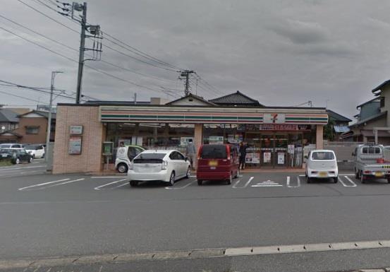 コンビニ　セブンイレブン木更津新田2丁目店（コンビニ）まで592m