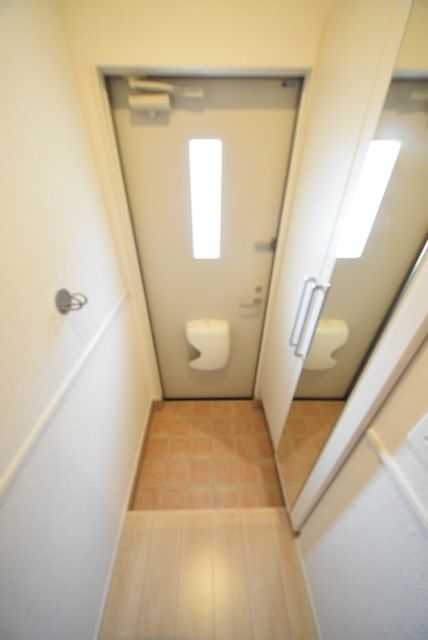 玄関　☆内見のご予約はタウンハウジングまで☆