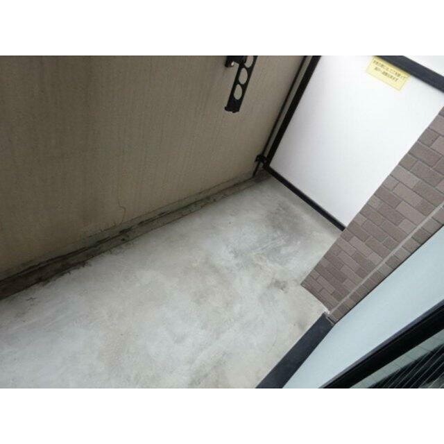 バルコニー　※同仕様写真
