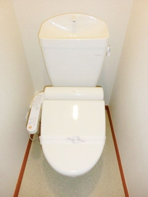 トイレ　ウォシュレットです。要望の多い設備です！