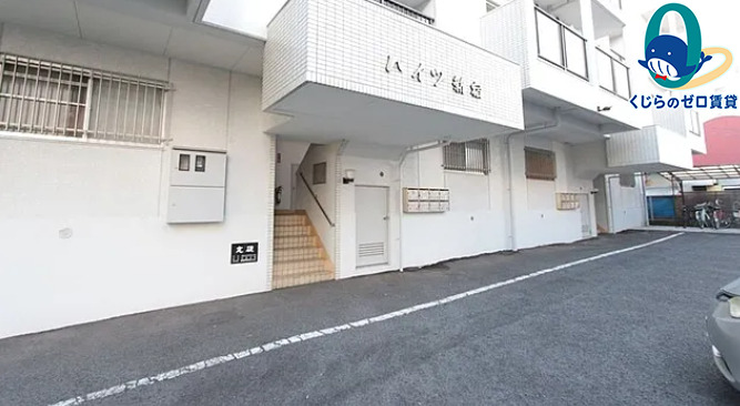 エントランス　初期費用分割可★ご希望の場所まで無料送迎サービス付♪