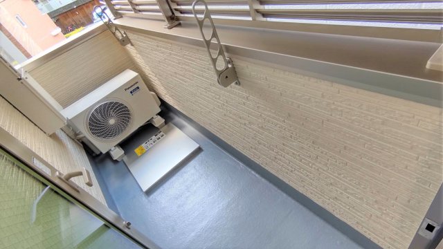 バルコニー　外干しができるバルコニーです