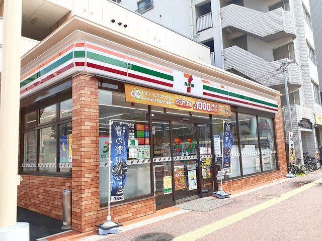 コンビニ　セブンイレブン小倉中津口店（コンビニ）まで221m