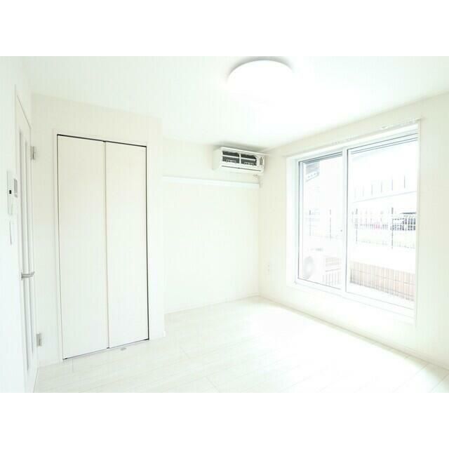 居室・リビング　同仕様別部屋参考写真