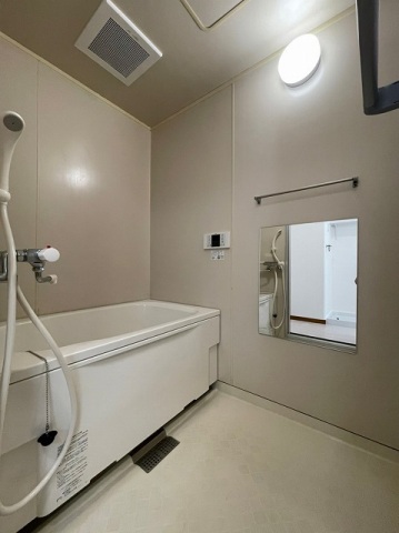 バス・シャワールーム　写真は別のお部屋です。（現況を優先してください）