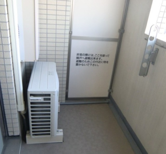 バルコニー
