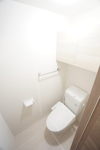 トイレ　※同物件・同タイプの写真です。