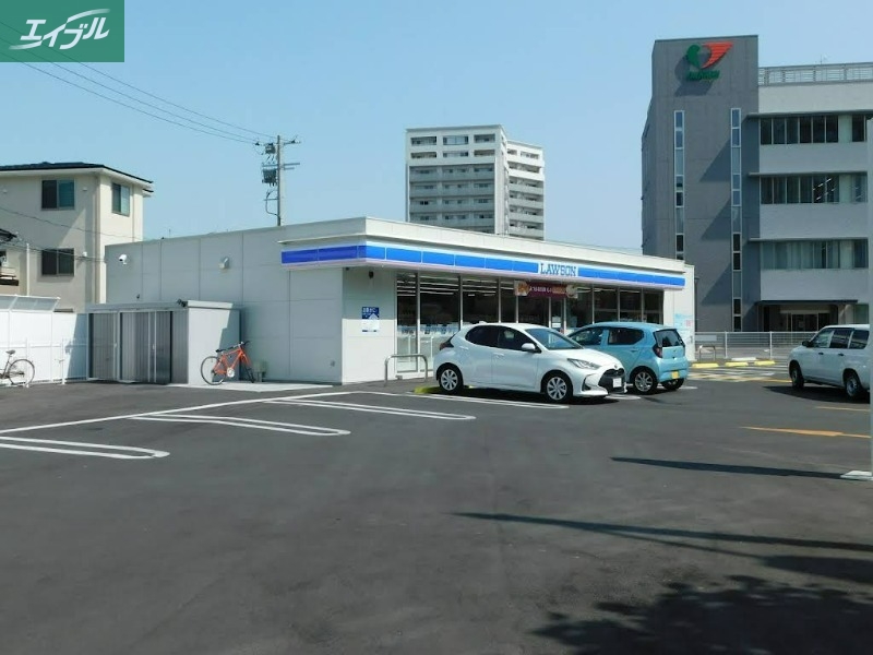 コンビニ　ローソン清心町店（コンビニ）まで61m