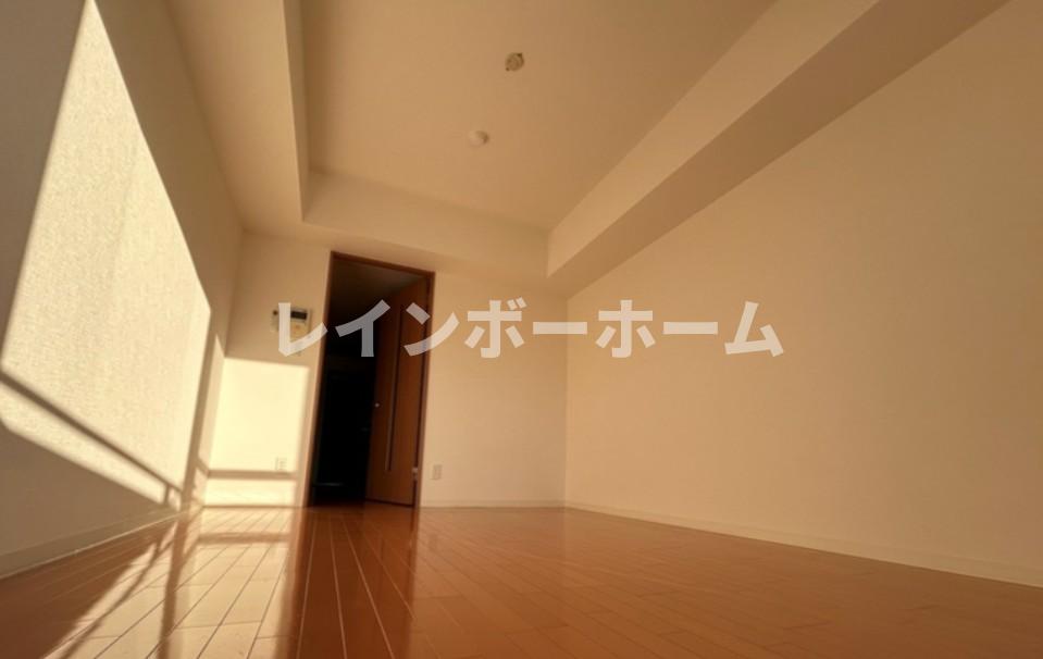 居室・リビング　居間です