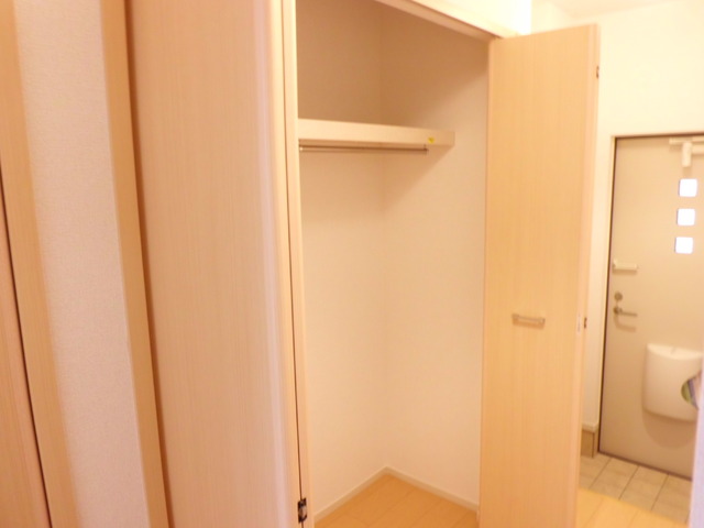 収納　クローゼット