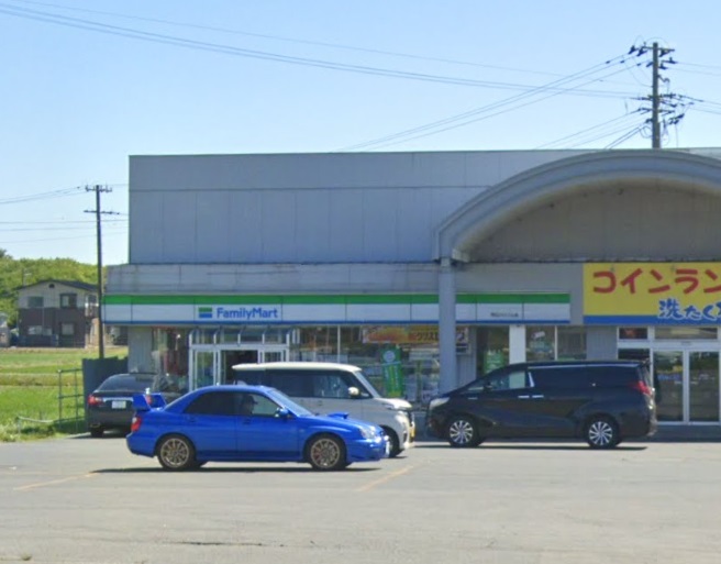 コンビニ　ファミリーマート 雫石バイパス店（コンビニ）まで4940m