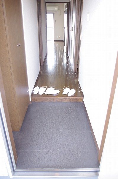 玄関　玄関です。※参考画像