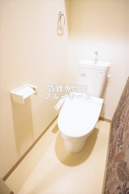 トイレ　温水洗浄便座です！