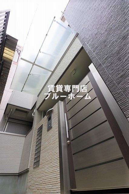 建物外観　2015年建築の木造アパートです！