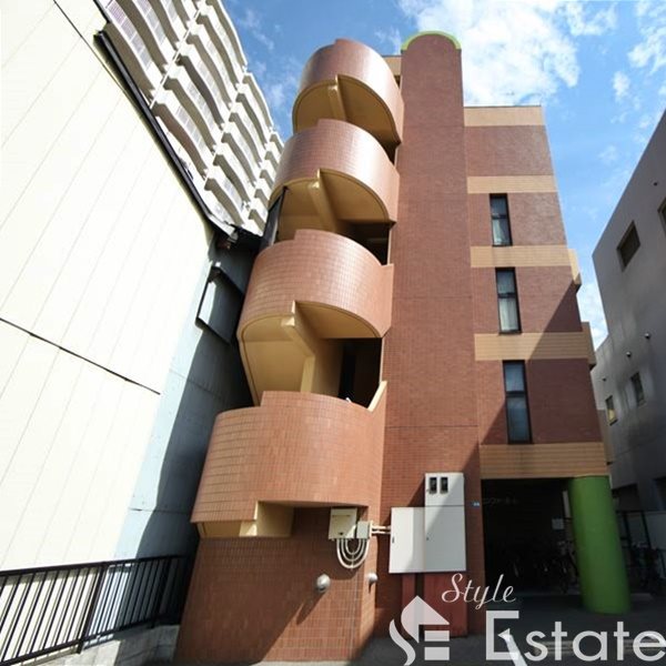建物外観　コンフォール港楽